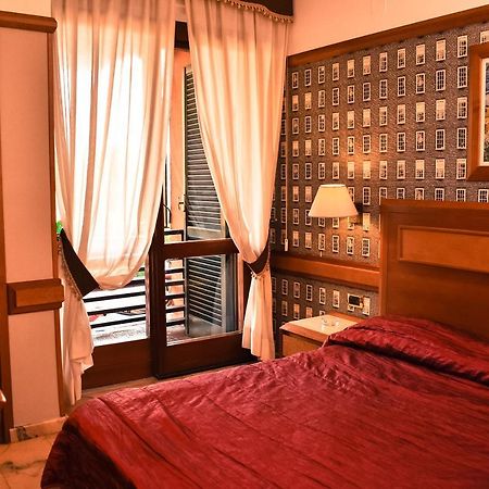 Hotel Miravalle เนเปิลส์ ภายนอก รูปภาพ
