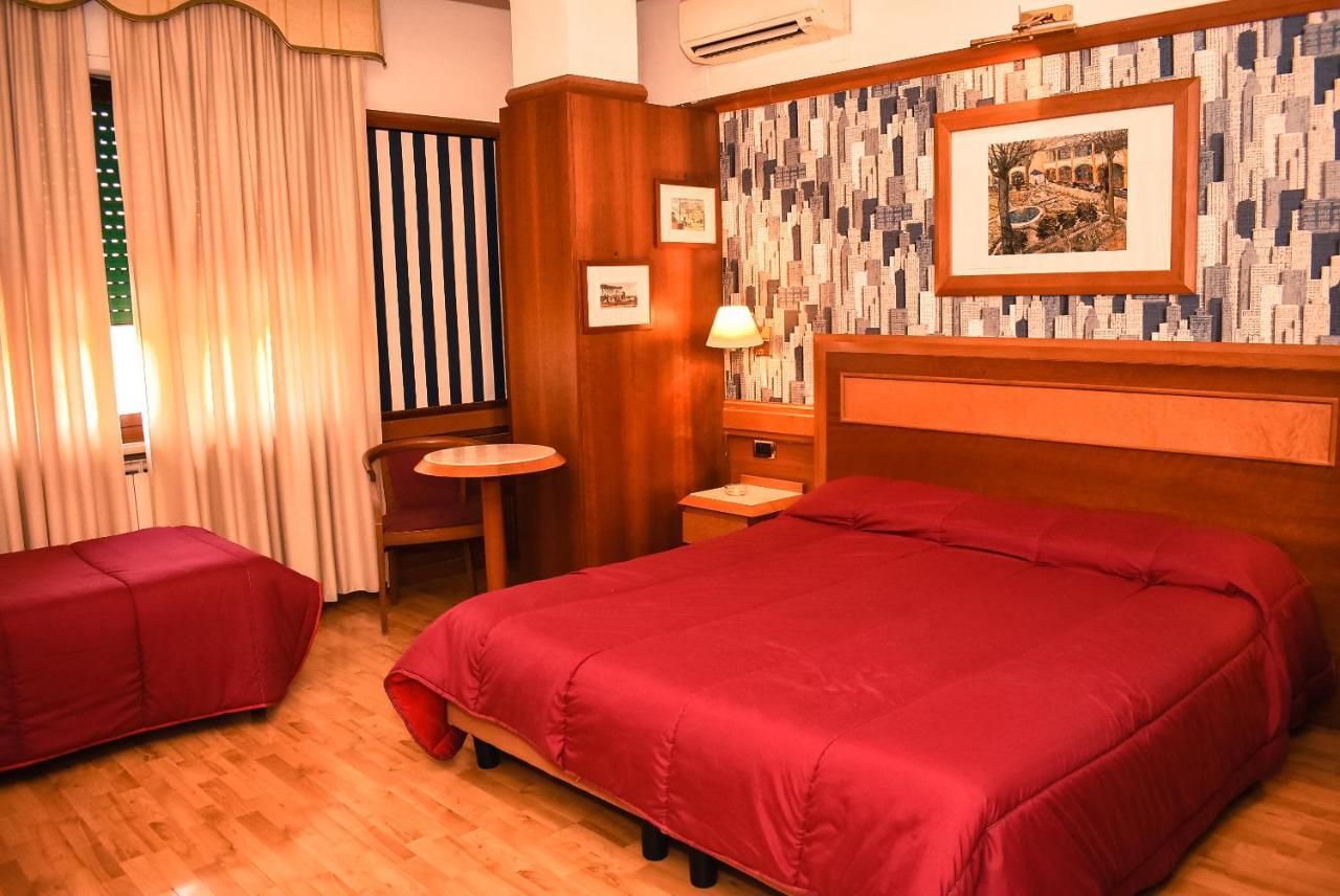 Hotel Miravalle เนเปิลส์ ภายนอก รูปภาพ